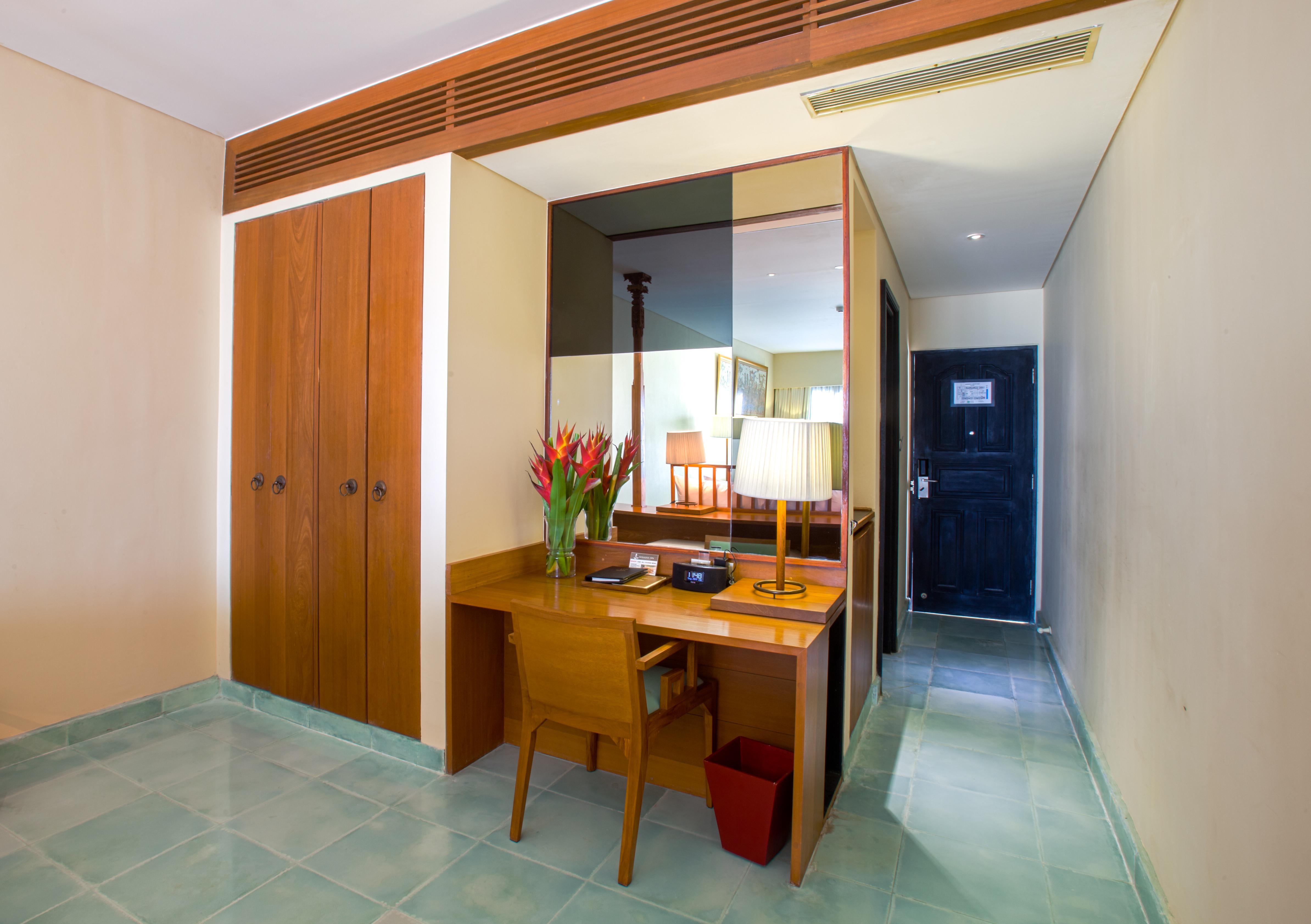 ซาดารา บูทิก บีช รีสอร์ต Hotel นูซาดูอา ภายนอก รูปภาพ A room at the hotel