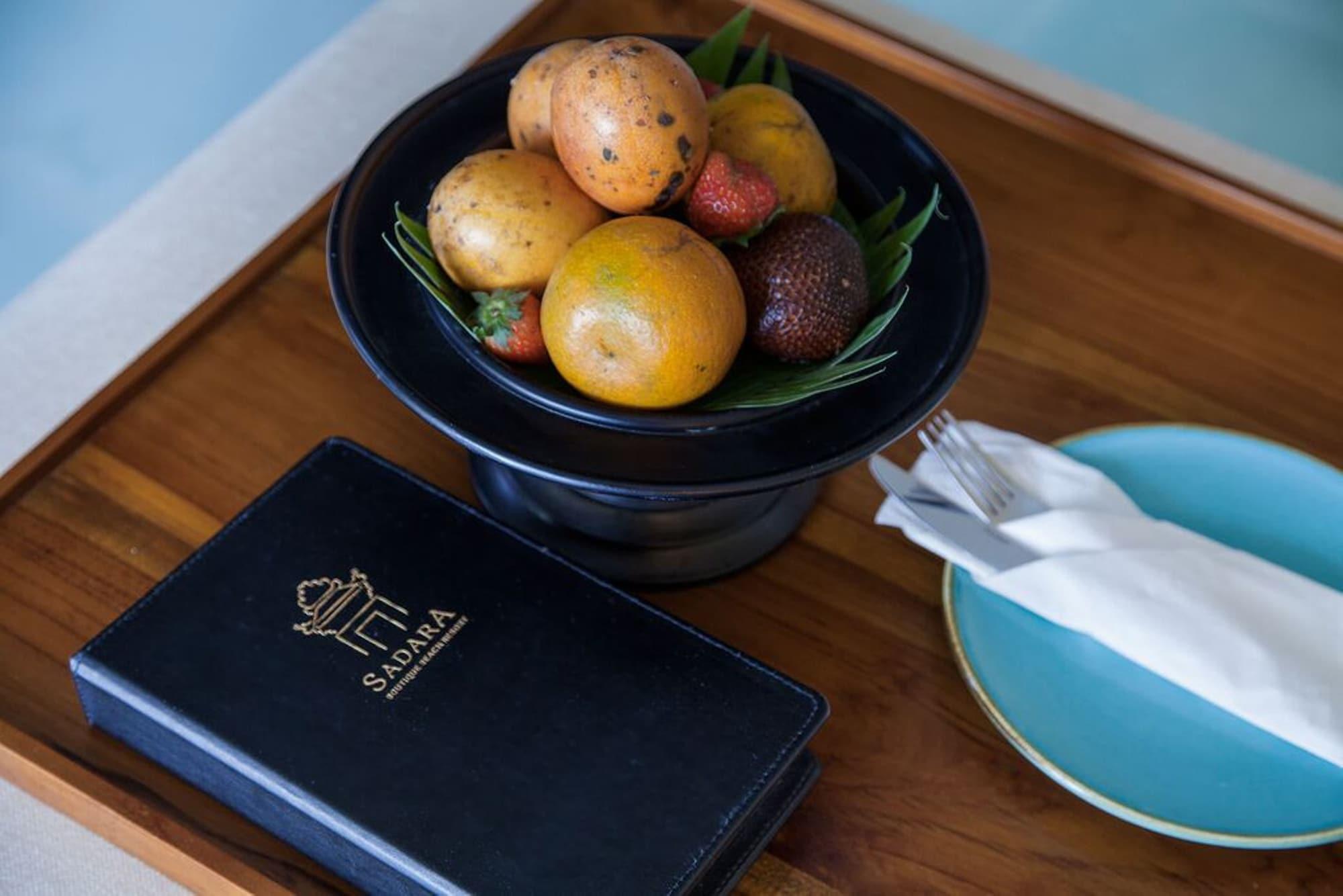 ซาดารา บูทิก บีช รีสอร์ต Hotel นูซาดูอา ภายนอก รูปภาพ A fruit bowl at a hotel
