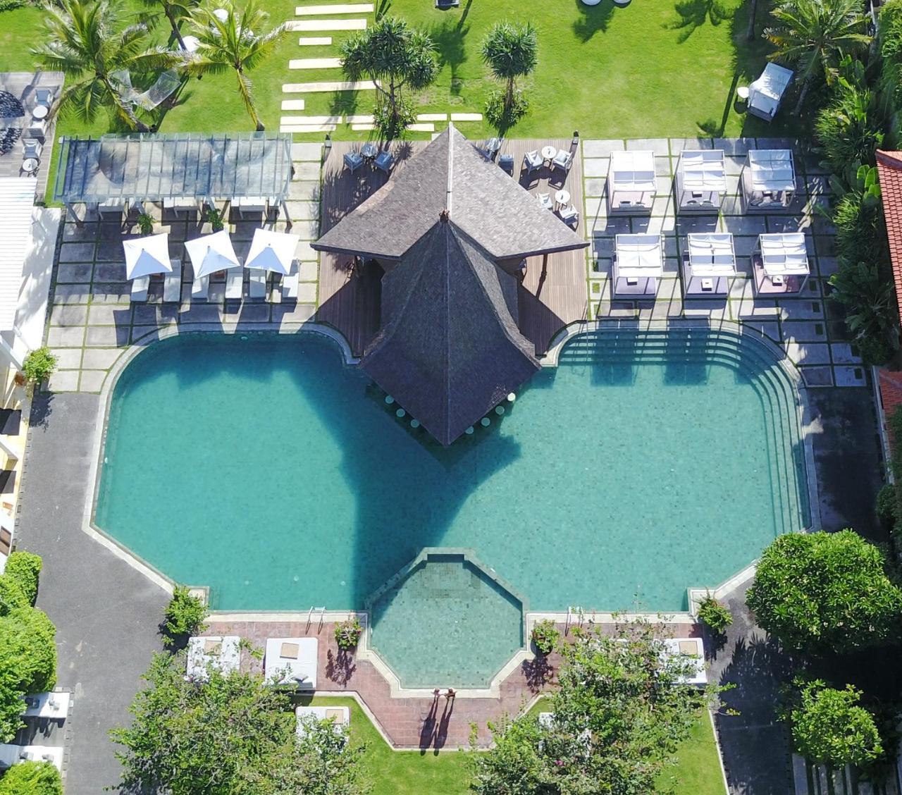 ซาดารา บูทิก บีช รีสอร์ต Hotel นูซาดูอา ภายนอก รูปภาพ Aerial view of the hotel
